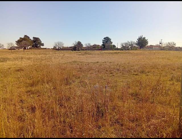 LAND FOR SALE IN JAMESON PARK